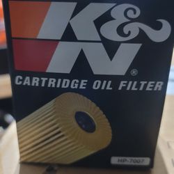 Brand New Sealed In The Box K&N HP-7007 Filter