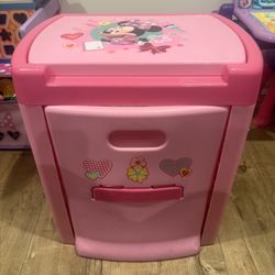 Minnie Mouse Pop N Pretend Table