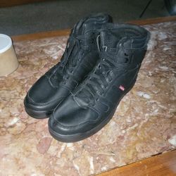 Black Levi's Leather High Tops