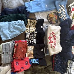 Bundle of toddler boy clothes 2-3 years & a few 4t