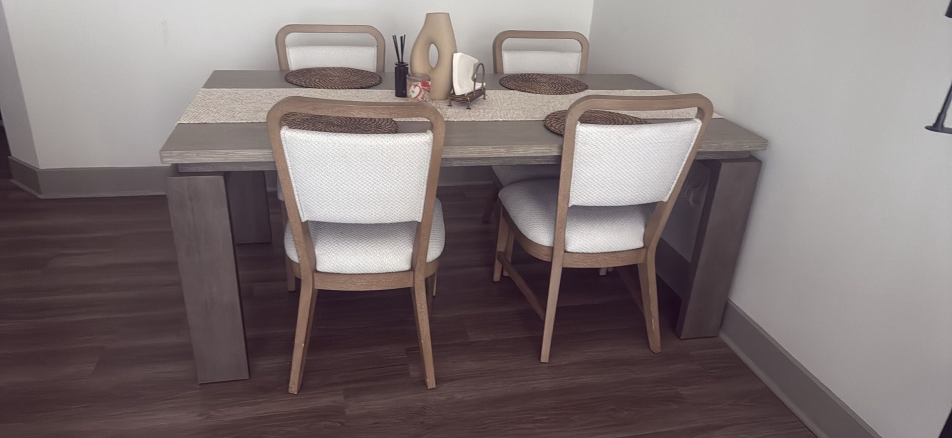 Dining Table With Chairs 