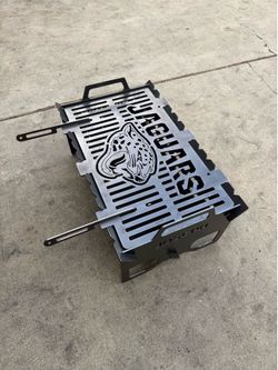 Sports team grills 🏀⚾️🏈 (collapsible)