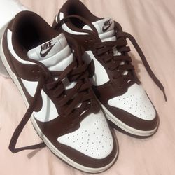 Nike Dunks Brown