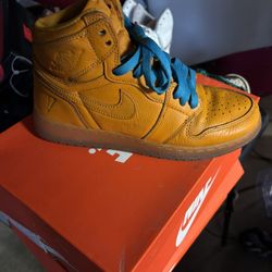 Jordan 1 Gatorades 