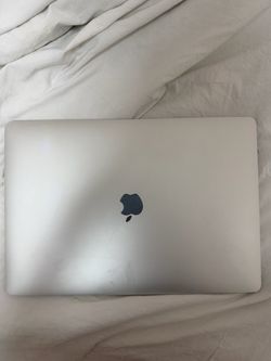 MacBook Pro 15" 2019 - 256GB