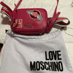 Love mochino Crossbody/Fanny Pack (pink)