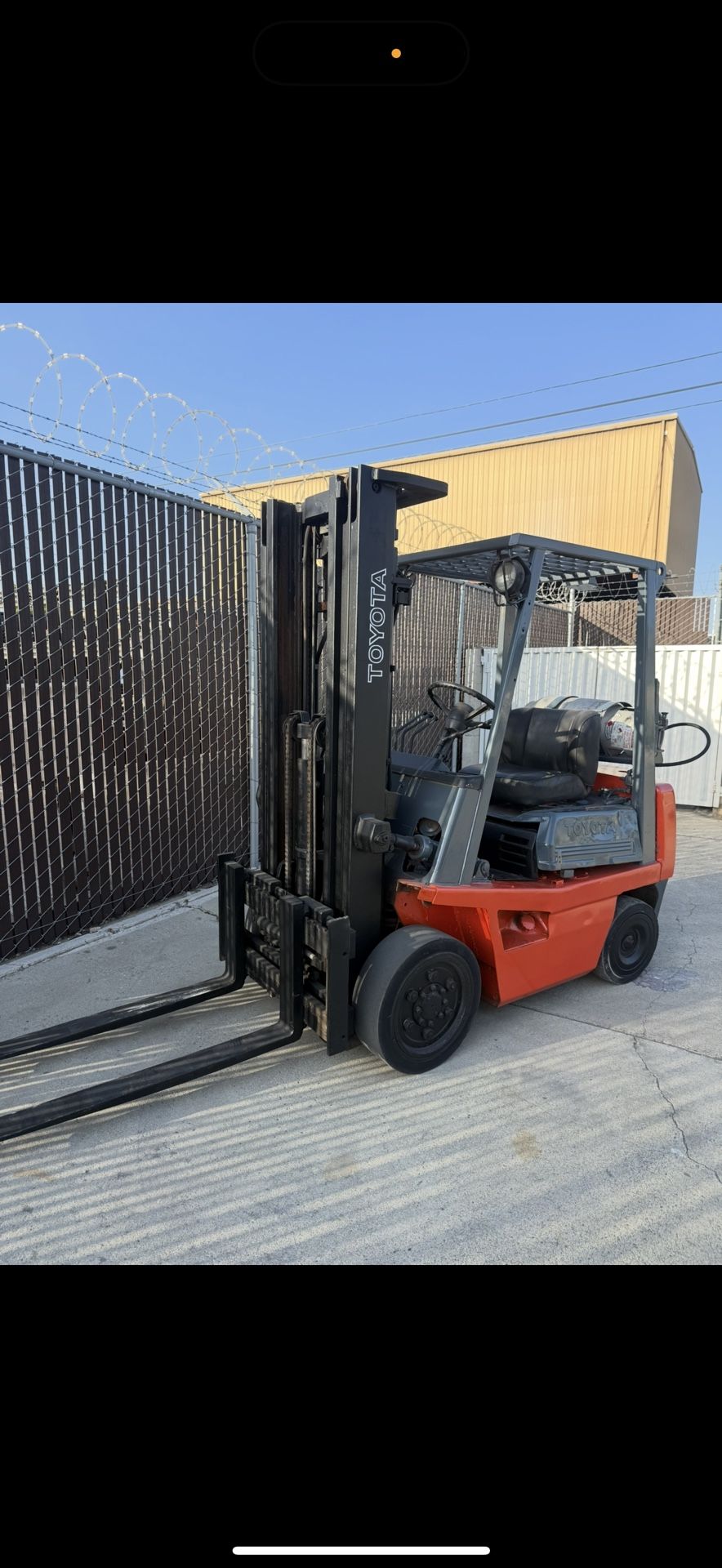 Toyota 5000 Lbs capacity Forklift