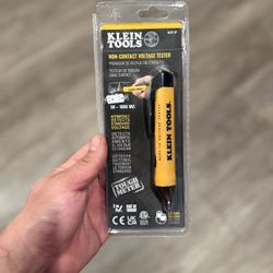 Klein Tools Non-Contact Voltage Tester (NCVT-1P)