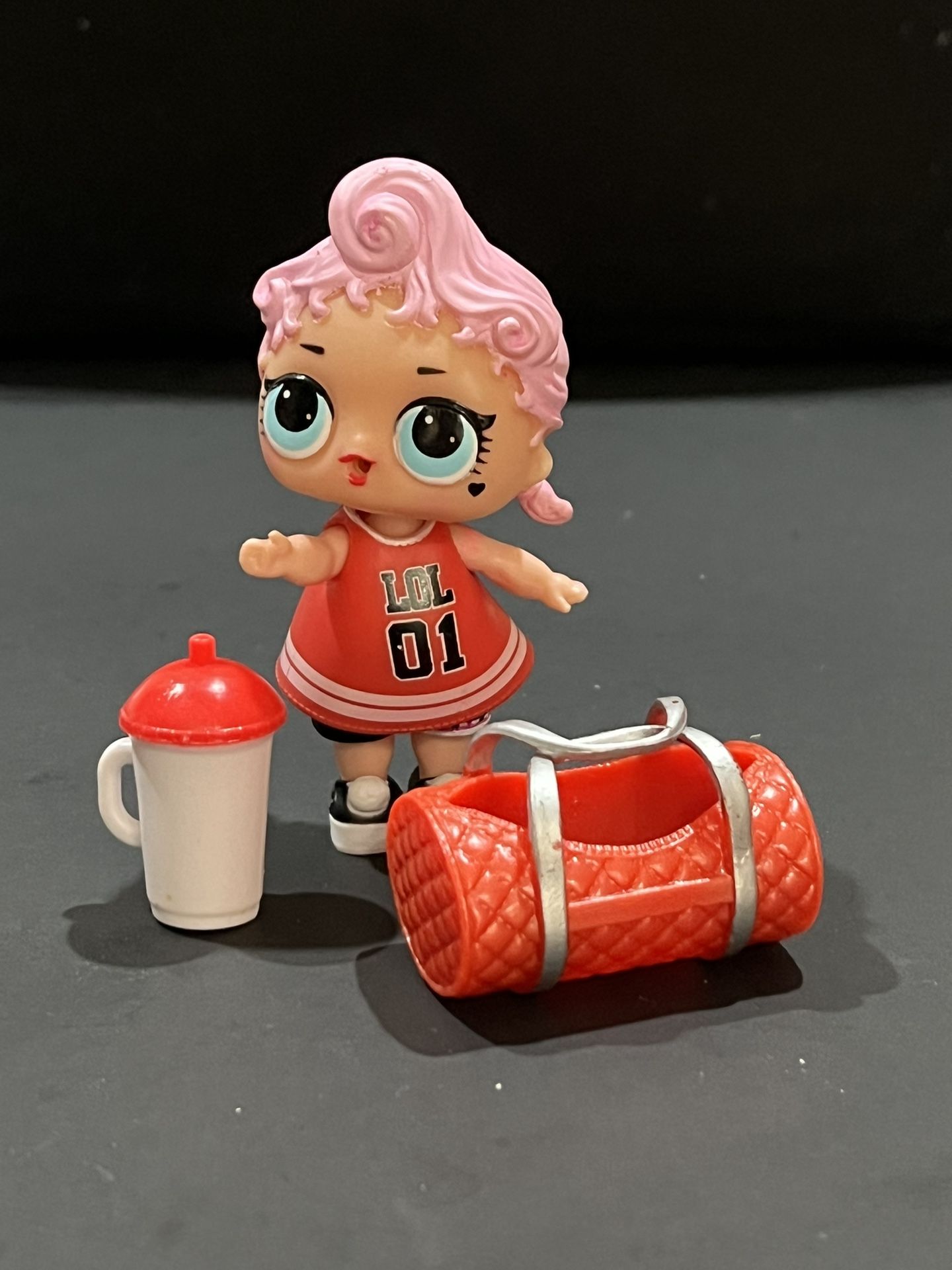 LOL SURPRISE DOLL - With bottle & Purse