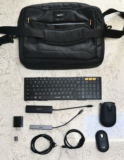 Portable Workstation Travel Kit – Folding Keyboard + Mouse + USB-C Hubs + Cases