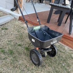 Lawn Seed And Fertilizer Spreader