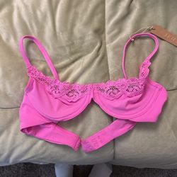 Skims Pink Sold OUT BRA Size Xs NWT