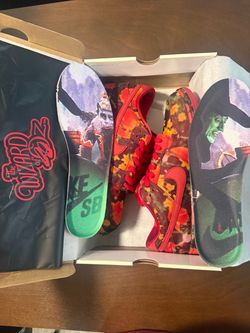 Nike Wizard of Oz Poppy Field SB Dunks