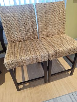 2 Chairs