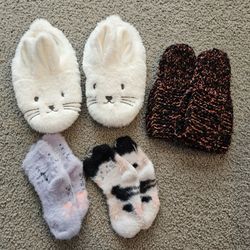 Kids slippers 