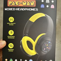 NWT PAC-man Wired Headphones 