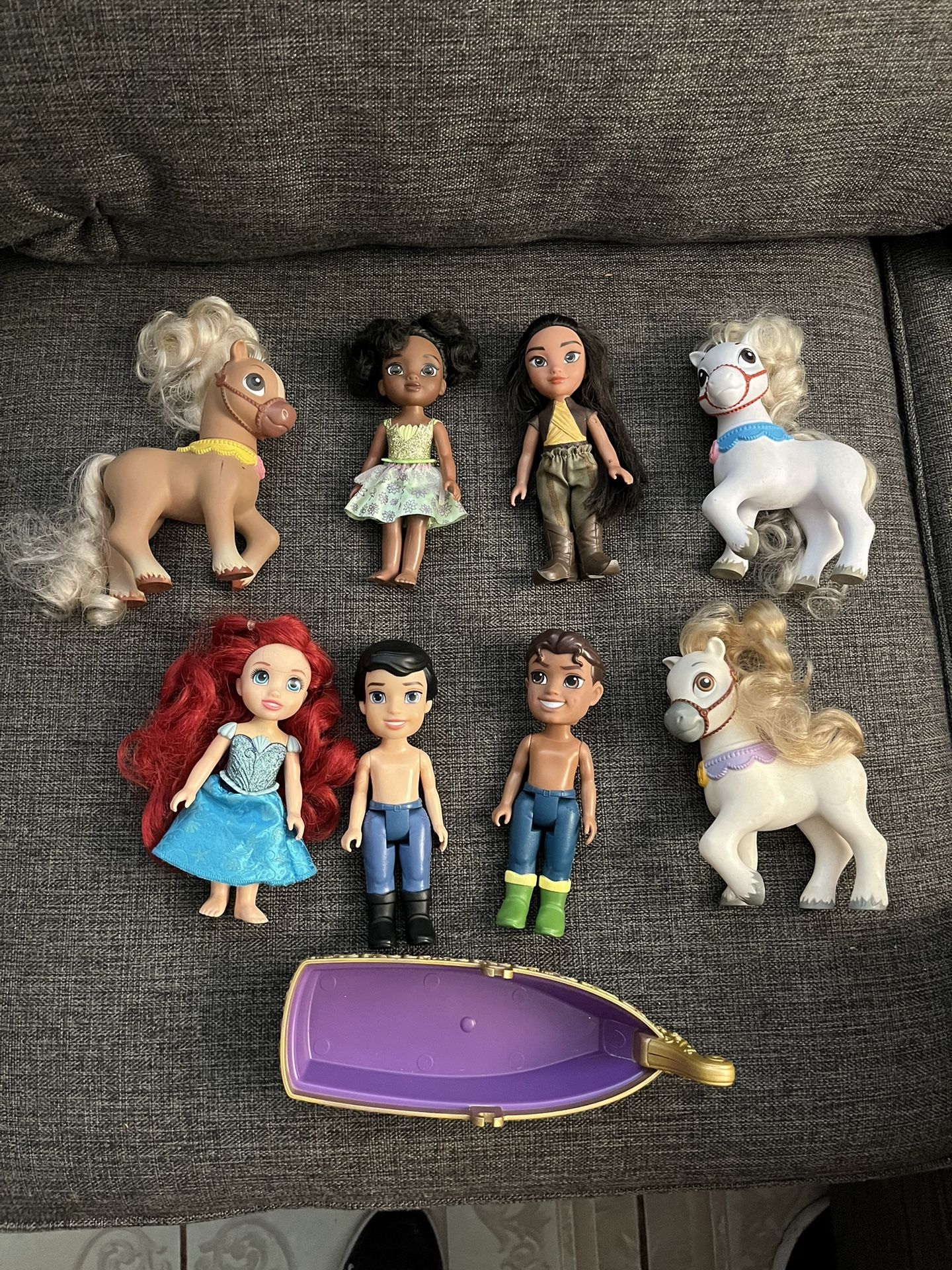 Disney Princess Dolls and Horses  