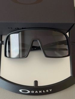 Oakley Sutro Sunglasses 009406 Matte Black / Orange Lens / PRIZM