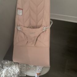 Baby launch chair