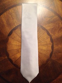 Silver silk tie