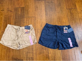 Women’s GAP Shirts Size Small