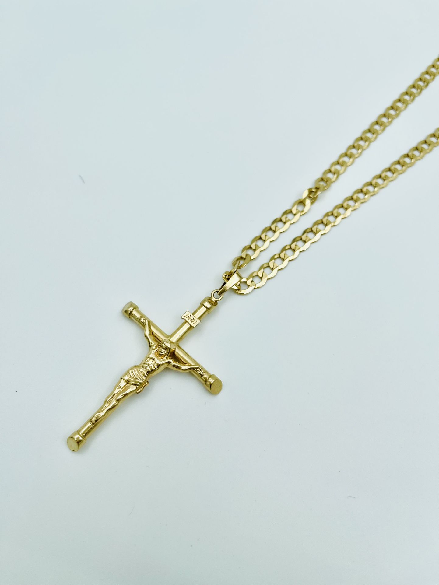 14k Gold Cuban Link Chain With Cross Pendant