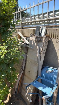 Free metal shed