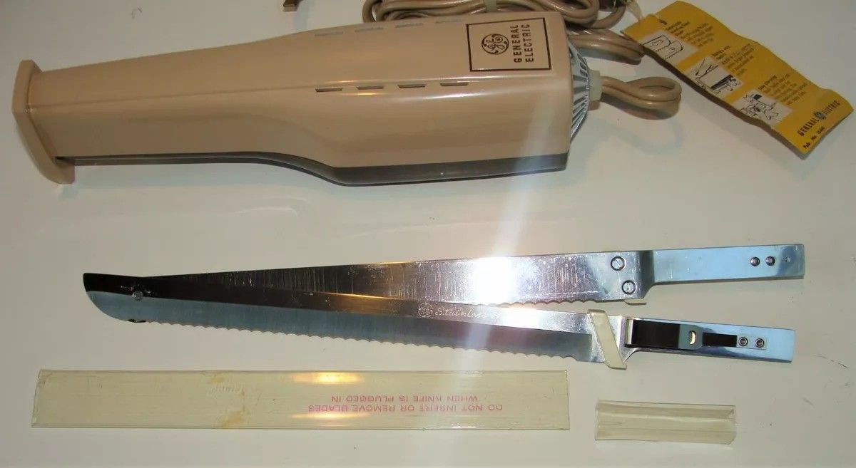 Vintage 1970's GE Electric Slicing Knife