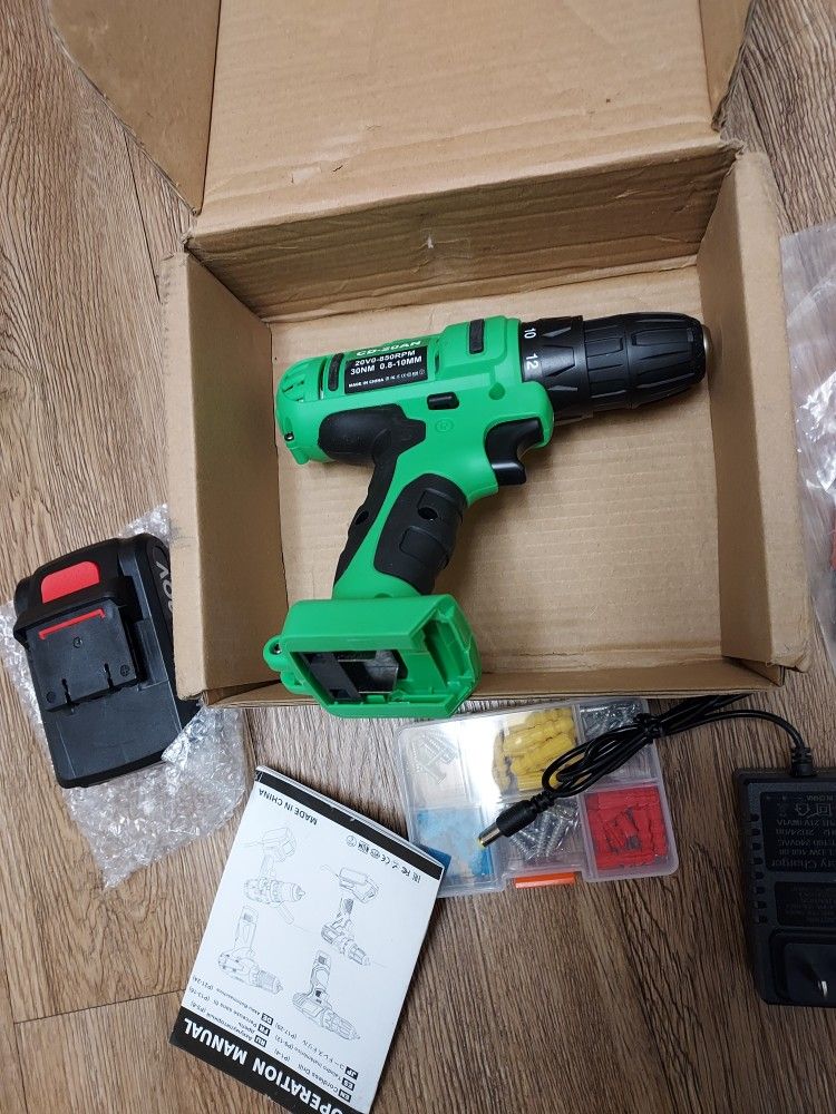 20 Volts Drill