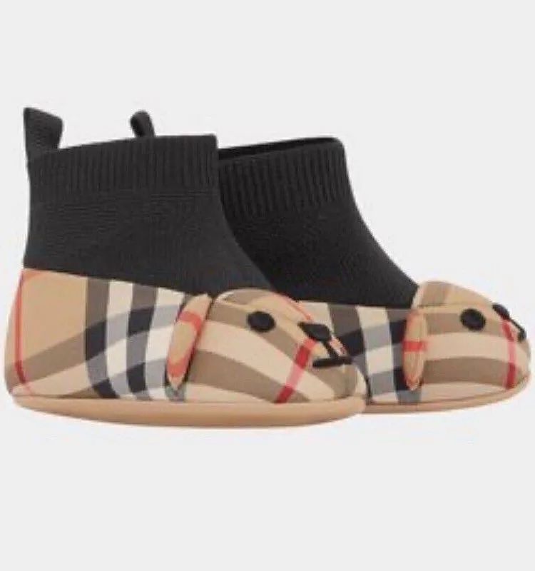Burberry Baby Boy Or Girl Shoes Size 1