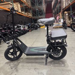 Electric scooter