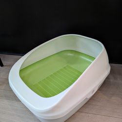 Gently Used Purina Tidy Cats BREEZE Litter Box Systems - 3 Available"