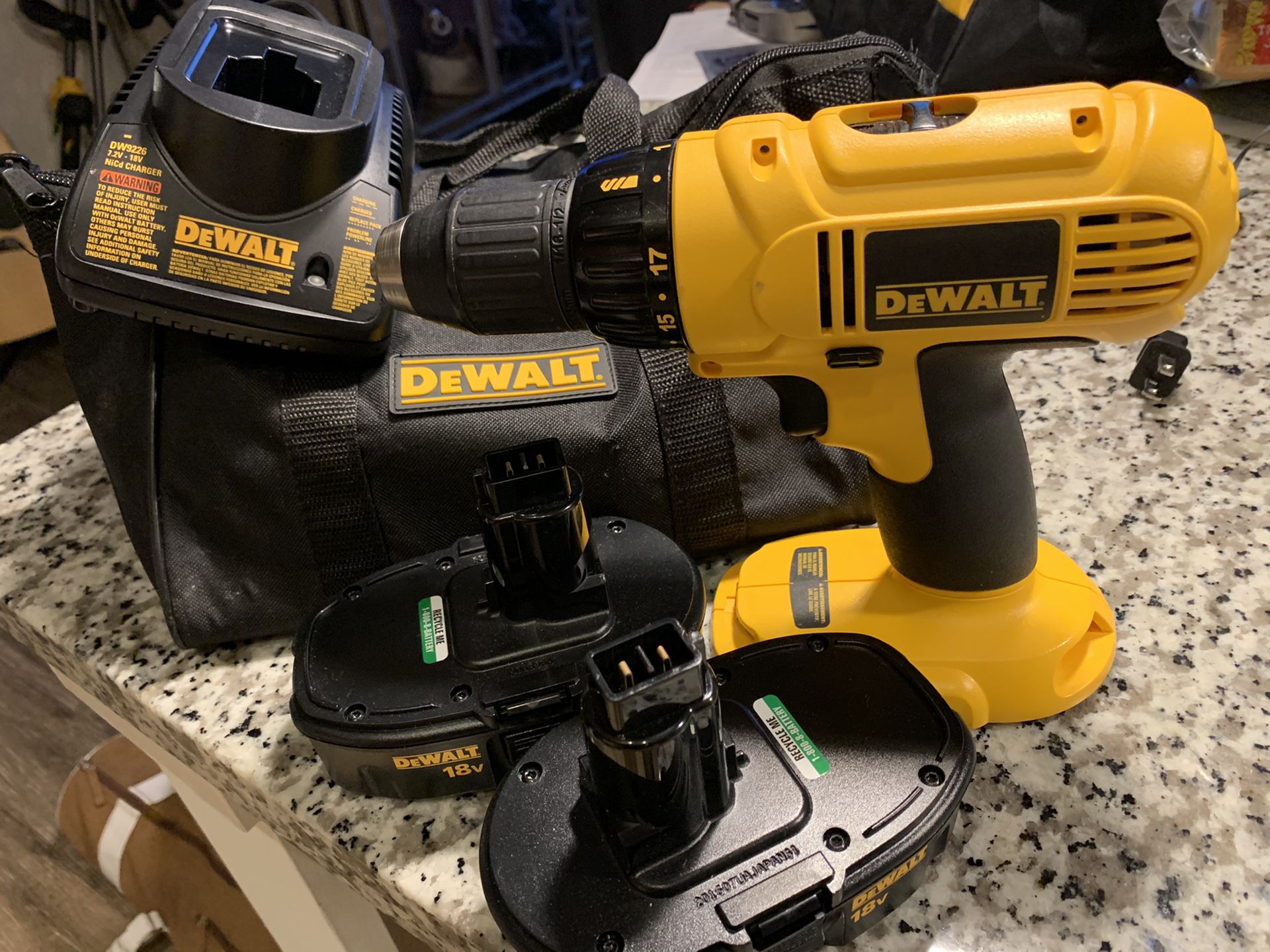 Dewalt Drill - 2 battery’s, charger, bag - never used