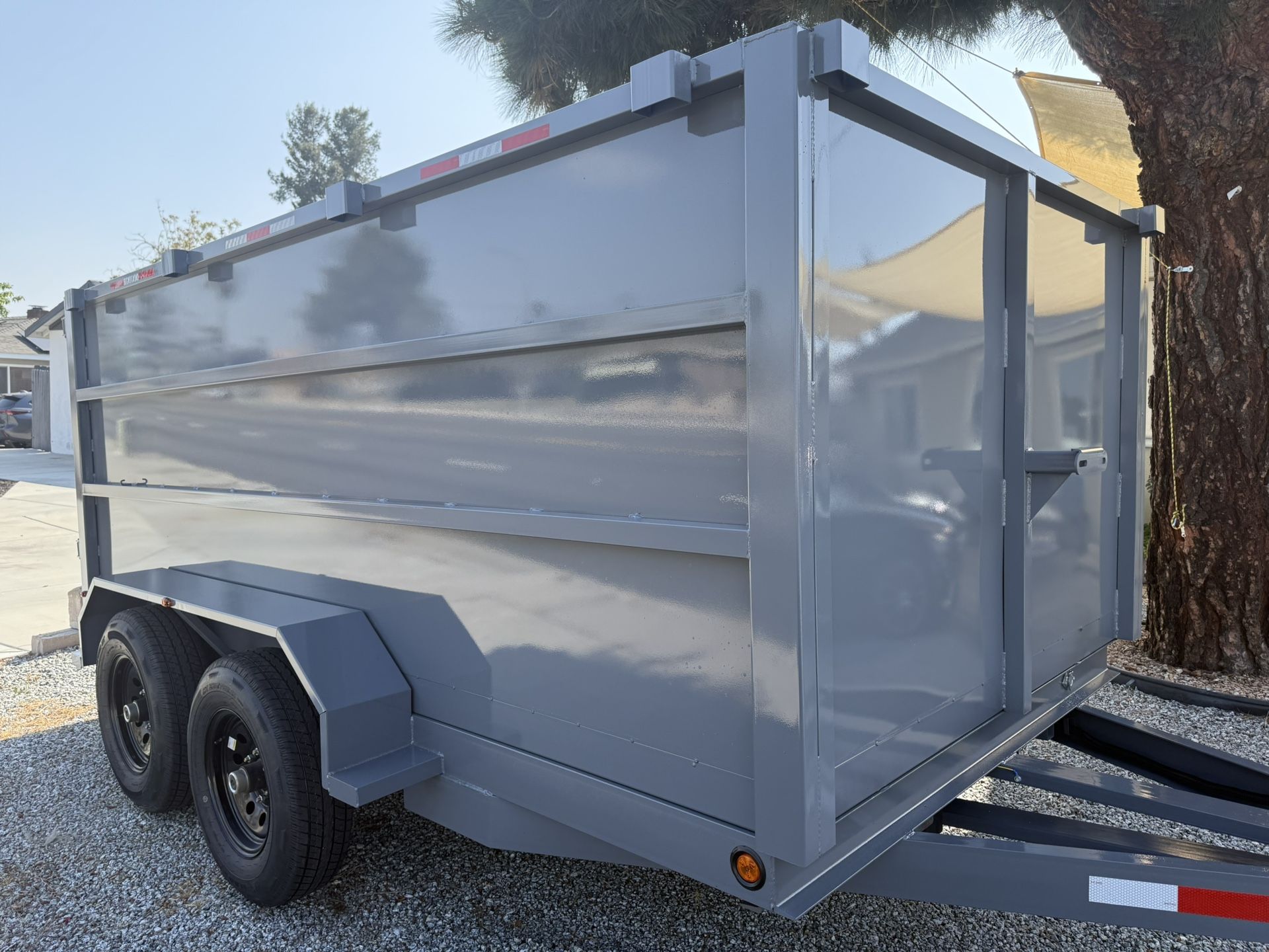 Hydraulic Dump Trailer
