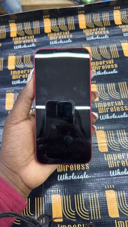 iPhone 13 – 256GB (Red | Phone Only)