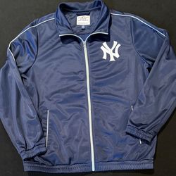 New York Yankees G-III Carl Banks Light Satin Sheen Mens XL