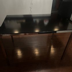 Dining room Table 