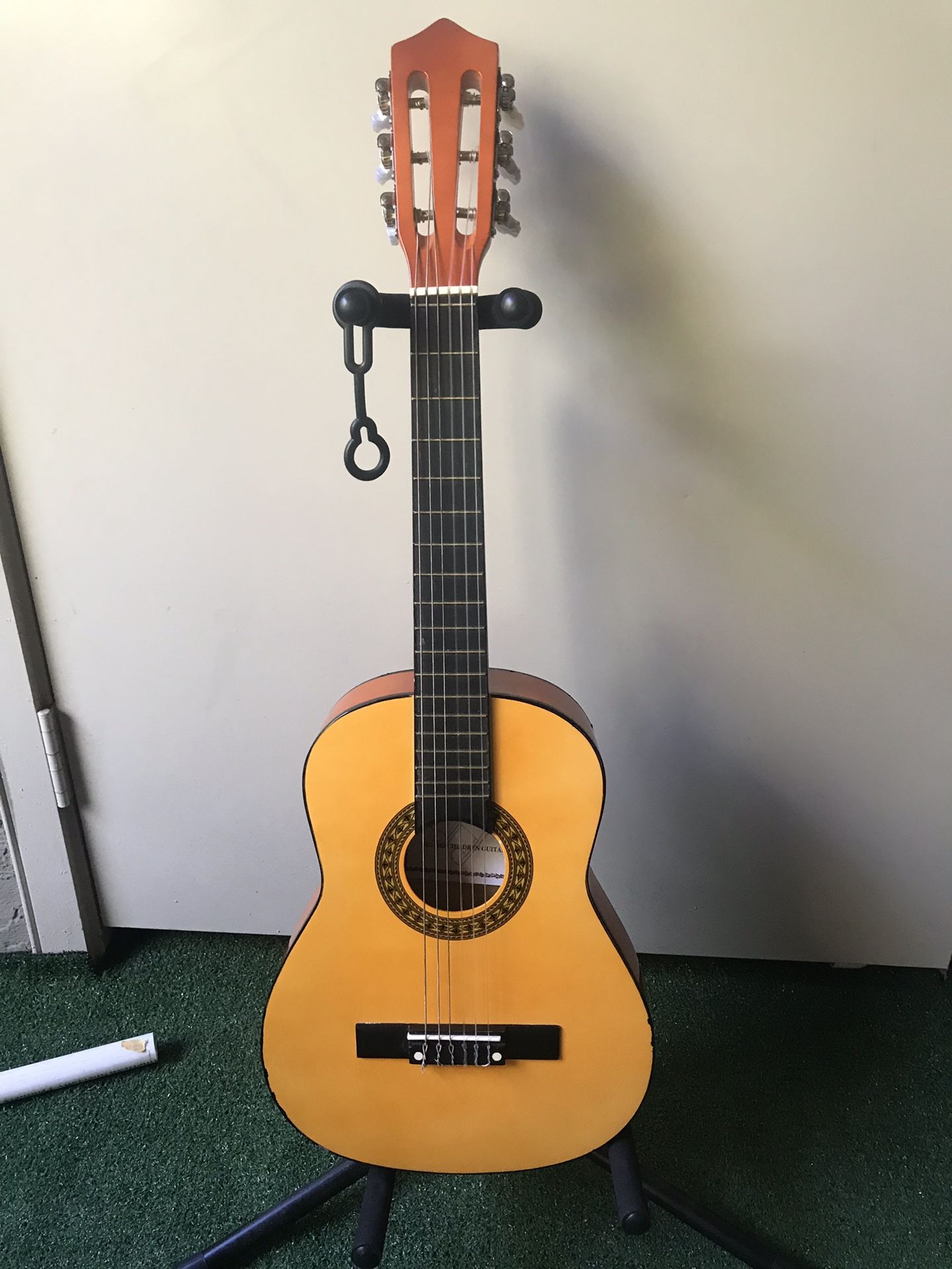VIOSONIC VINTAGE SIX STRING ACOUSTIC MG102 CHILDREN GUITAR