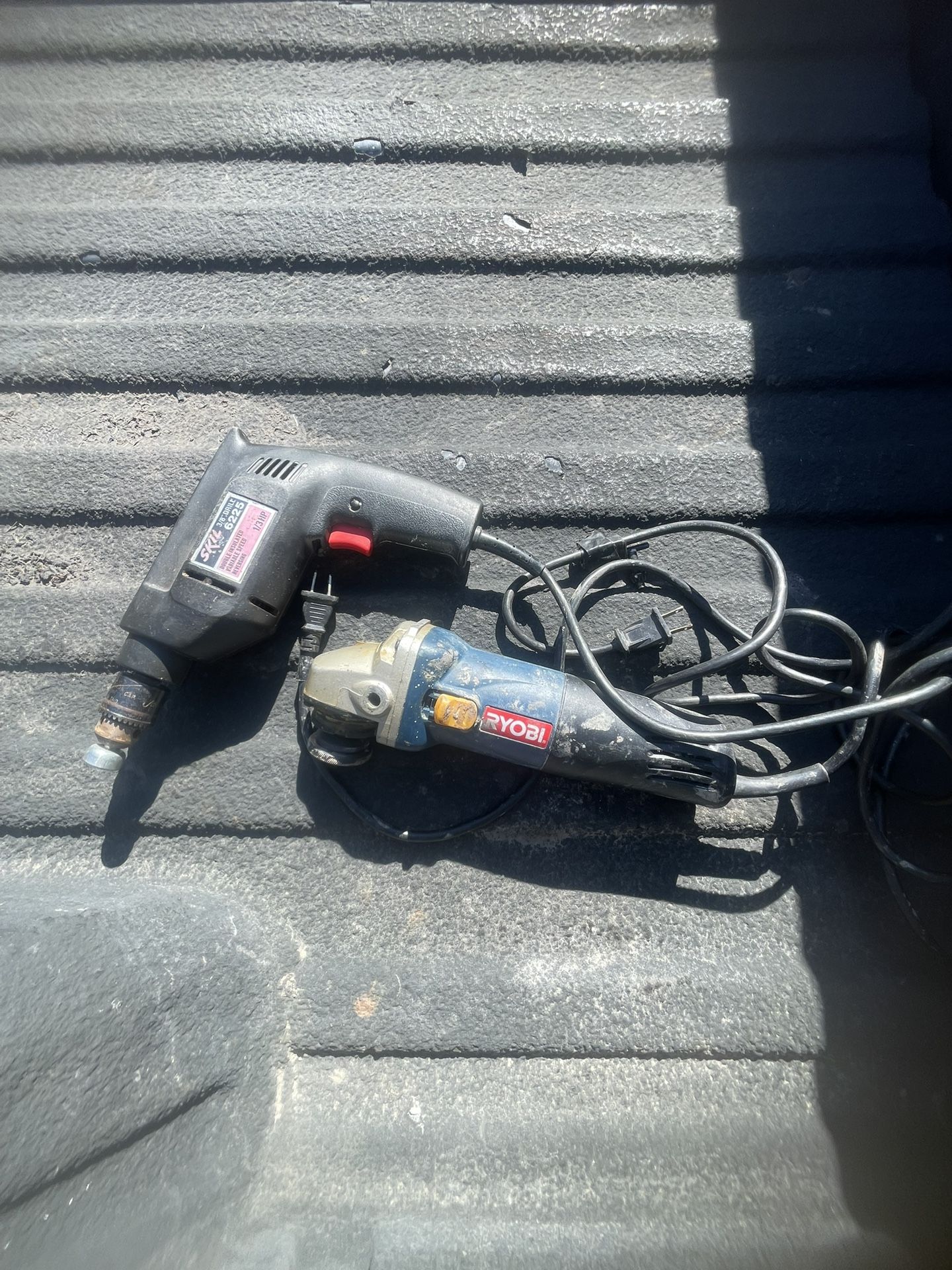 Ryobi And Skill Power Tools