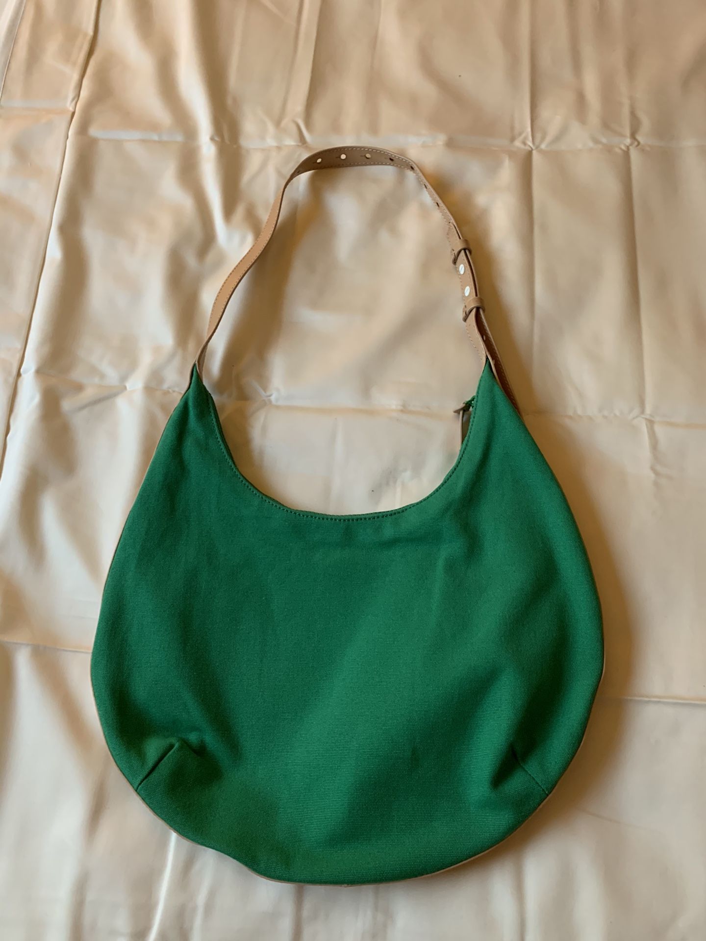 Kate Spade “Saturday” Canvas Handbag, Retail $149, selling for $19 (see other handbag listings)