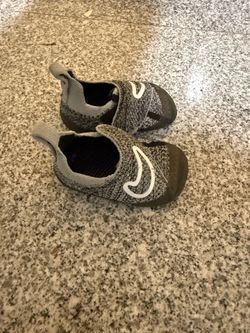Nike grey and black