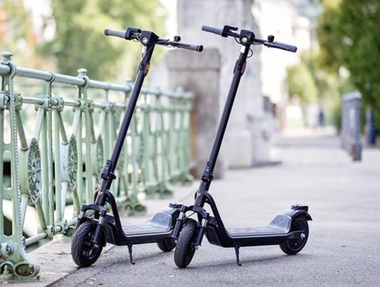 NIU Electric Scooter for Adults with Suspension (BRAND NEW) NEVER OPEN SEALED BOX (1) scooter only ~not 2 scooter