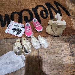 4 Pair Of New Infant Girl Shoes
