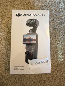 DJI Pocket 4 Creator Combo