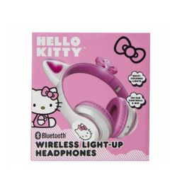 Hello Kitty Wireless Headphones Light-Up