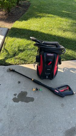 Hyper Tough 1600 psi pressure washer