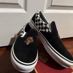 Tiger/Checkered Vans 