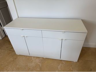 FREE White Storage Cabinet / Sideboard – You Pick Up