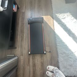 Walking Pad Treadmill With Optional Incline