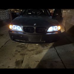 2003 BMW 330i